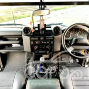 LAND ROVER DEFENDER 2011