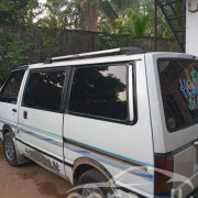 NISSAN VANETTE 1992