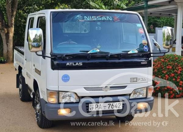 NISSAN ATLAS CREW CAB 2001