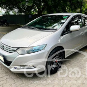 HONDA INSIGHT 2011