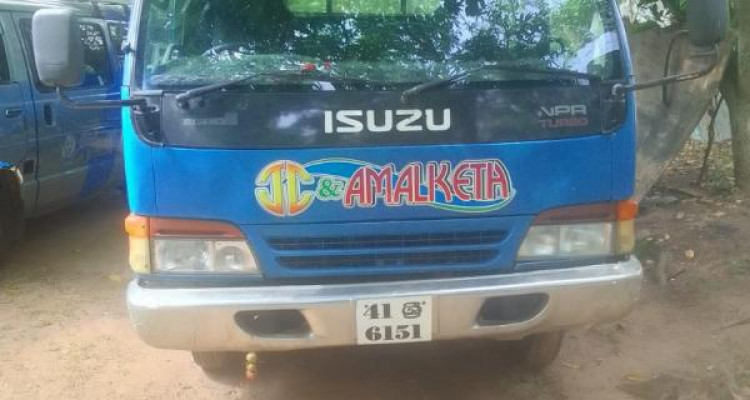 ISUZU ELF 1983