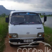TOYOTA HIACE LH30 1981
