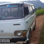 TOYOTA HIACE LH30 1981