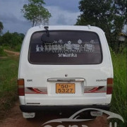 TOYOTA HIACE LH30 1981