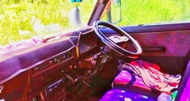 TOYOTA HIACE LH30 1981