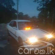 MAZDA FAMILIA 1990