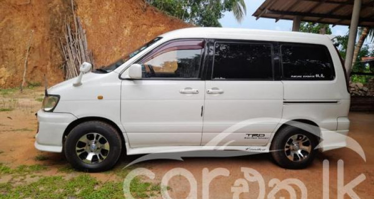 TOYOTA NOAH KR42 1998