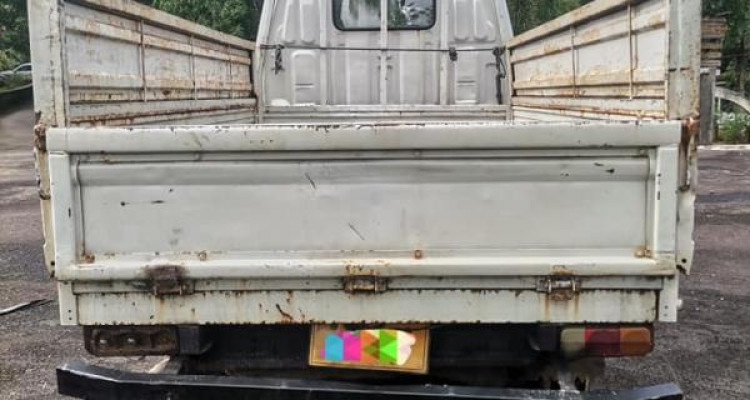 TOYOTA HIACE 1980