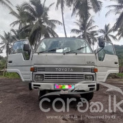 TOYOTA HIACE 1980