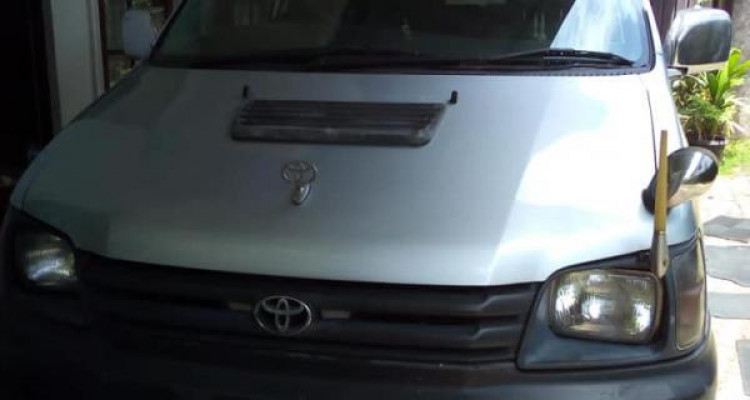 TOYOTA NOAH CR41 1997