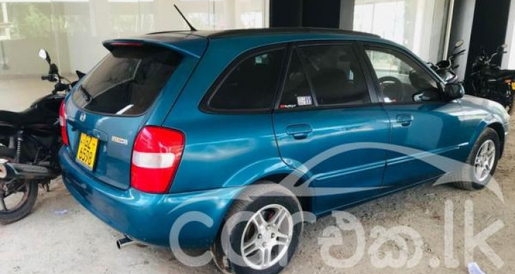 MAZDA FAMILIA 1999