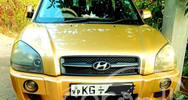 HYUNDAI TUCSON 2004
