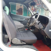 TOYOTA HIACE LH103 1998