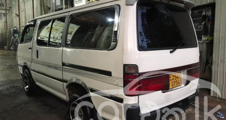 TOYOTA DOLPHIN LH103 1995