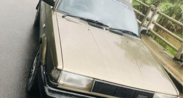 NISSAN SUNNY 1987