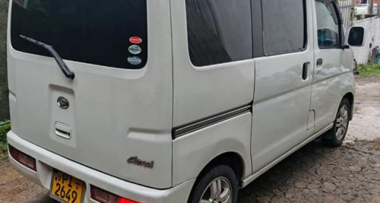 DAIHATSU HIJET 2016