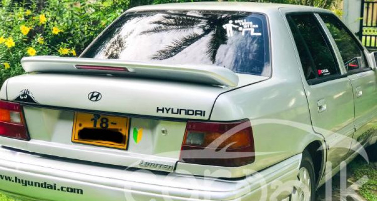 HYUNDAI EXCEL 1993