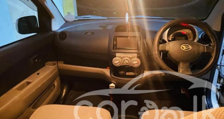 DAIHATSU BOON 2004