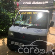 MITSUBISHI MINICAB 2003