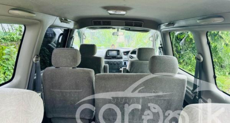 TOYOTA NOAH KR42 2005