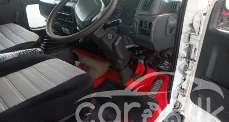 NISSAN ATLAS 1997