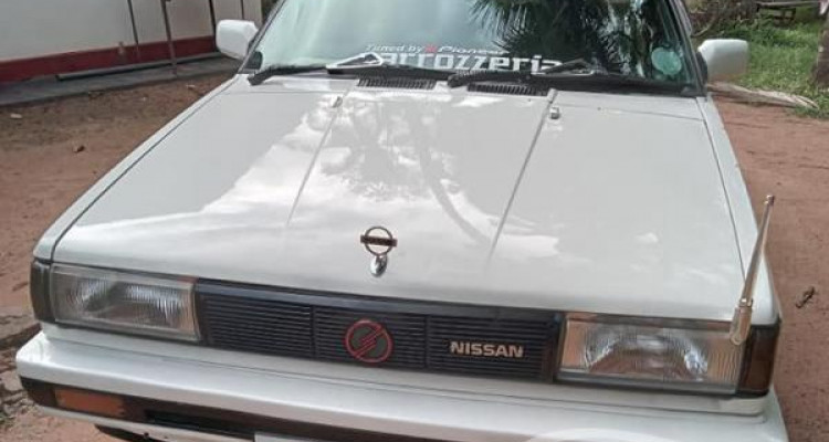 NISSAN SUNNY 1987
