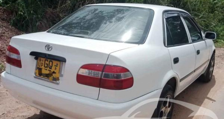 TOYOTA COROLLA 110 1999