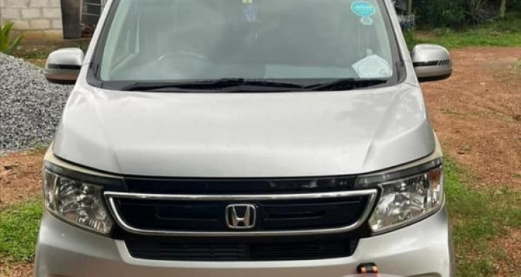 HONDA N-WGN 2015