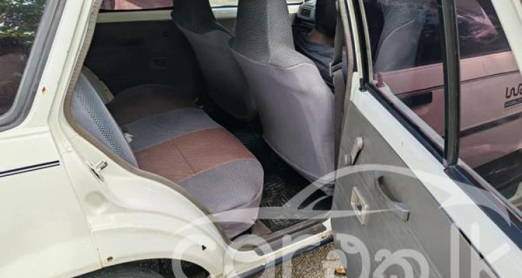 TOYOTA COROLLA DX WAGON 1986