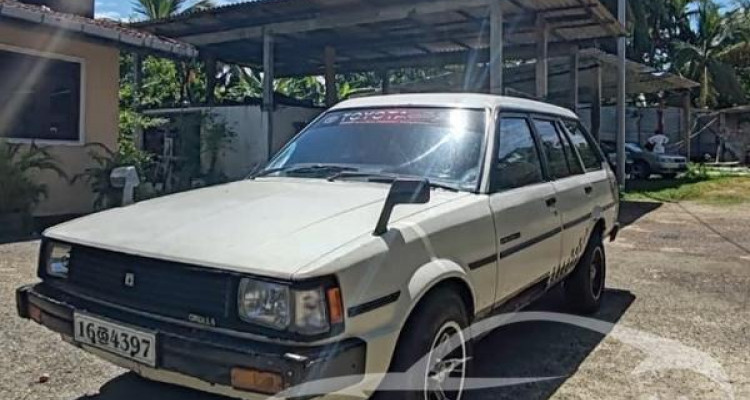 TOYOTA COROLLA DX WAGON 1986