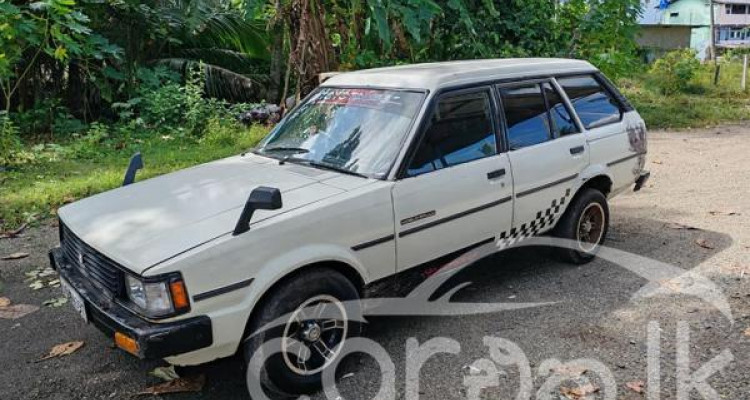 TOYOTA COROLLA DX WAGON 1986