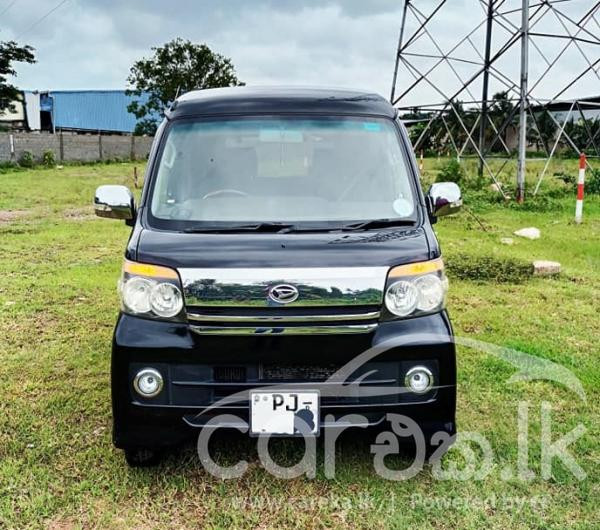 DAIHATSU ATRAI 2015