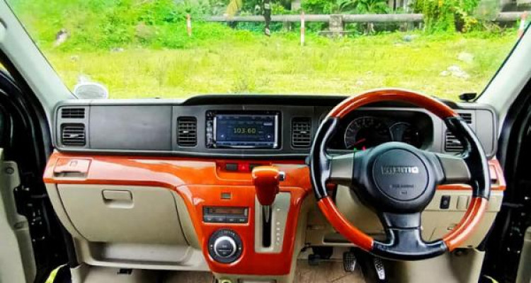DAIHATSU ATRAI 2015