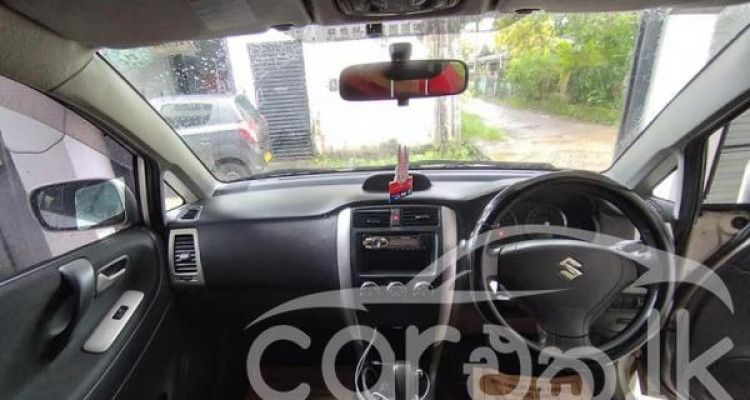 SUZUKI AERIO 2008