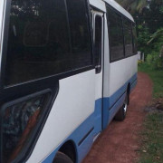 TOYOTA COASTER 2005