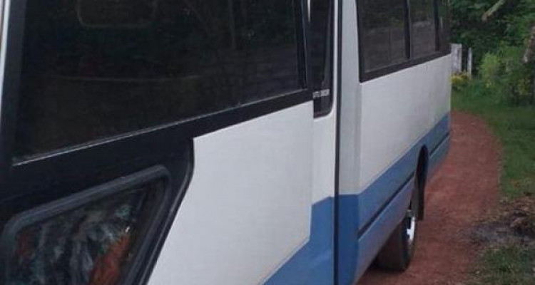TOYOTA COASTER 2005