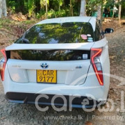 TOYOTA PRIUS 2016