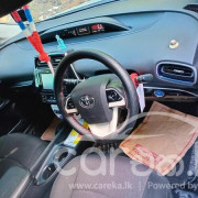 TOYOTA PRIUS 2016