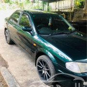 MAZDA FAMILIA 2000