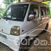MITSUBISHI MINICAB 2000