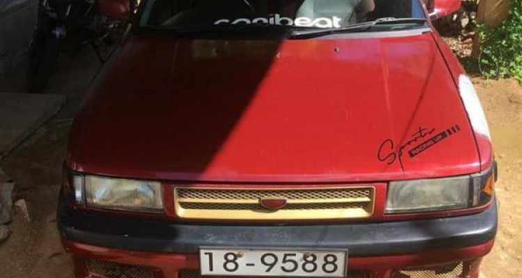 MAZDA FAMILIA 1991