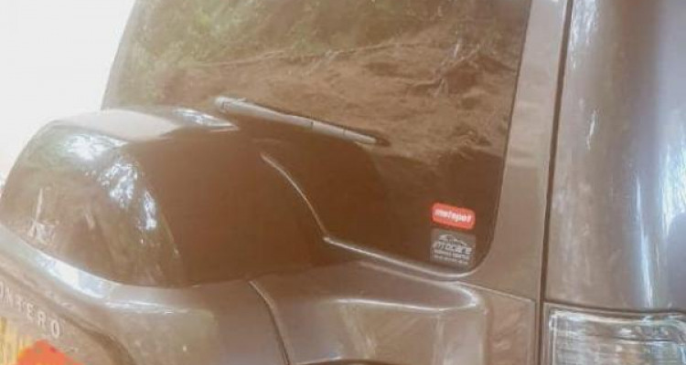 MITSUBISHI MONTERO 2015