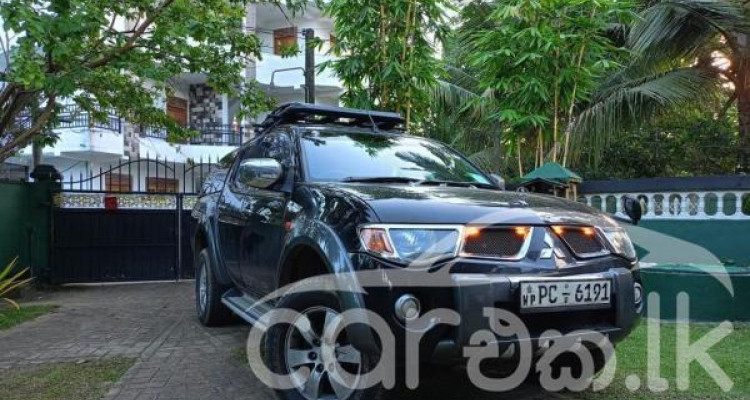 MITSUBISHI L200 2006