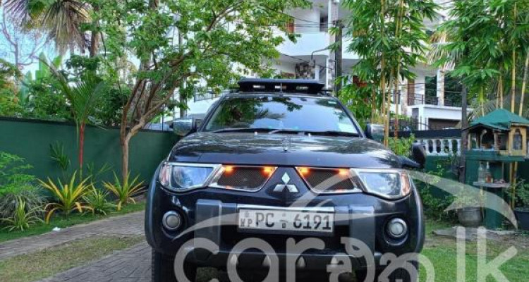 MITSUBISHI L200 2006