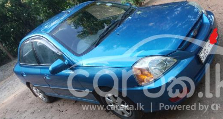 KIA RIO 2003