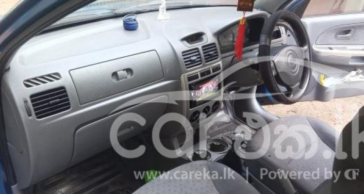 KIA RIO 2003