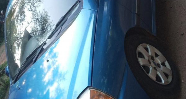 KIA RIO 2003