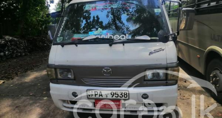 MAZDA BONGO BROWNY 1998