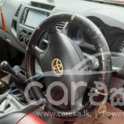 TOYOTA HILUX 2008