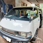 TOYOTA TOWNACE CR27 1992